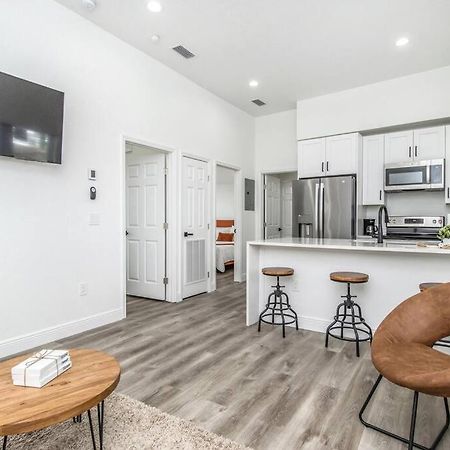 2Br Spacious House In Heart Of West Tampa Buitenkant foto
