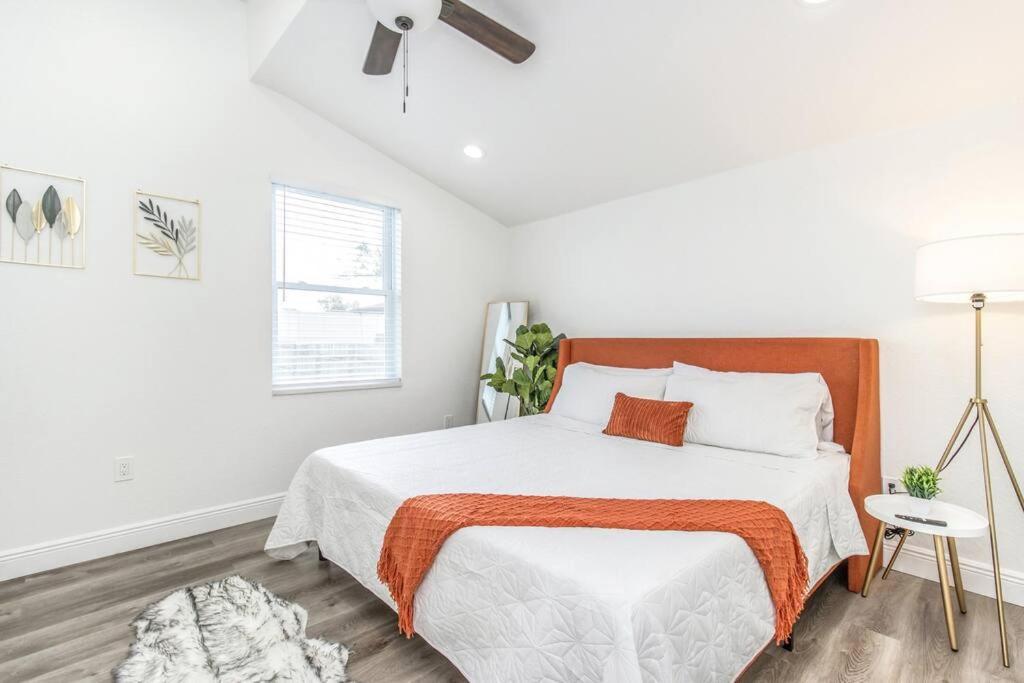 2Br Spacious House In Heart Of West Tampa Buitenkant foto